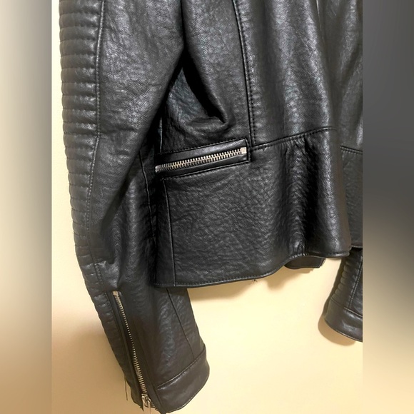 Zara Basic Faux Leather Jacket XS - Picture 6 of 7